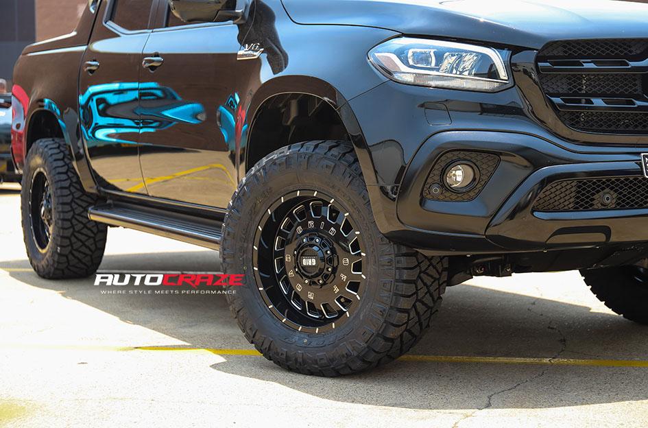 MERCEDES X CLASS GD03 GLOSS BLACK MILLED ACCENTS